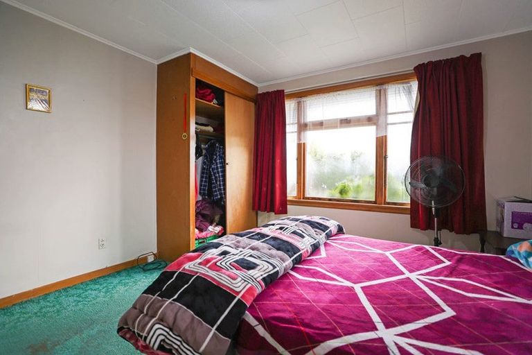 Photo of property in 71 Mcmurdo Street, Tinwald, Ashburton, 7700