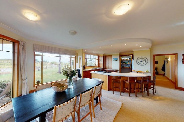 Photo of property in 30 Kaiangaroa Place, Bay View, Napier, 4104