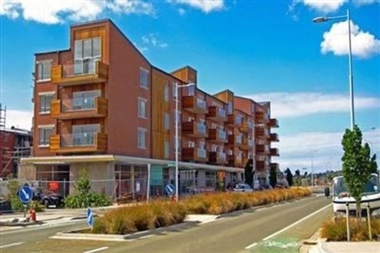 Photo of property in 301/160b Hobsonville Point Road, Hobsonville, Auckland, 0616