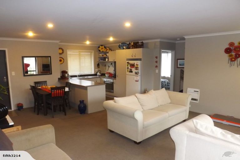 Photo of property in 19f Fifth Avenue, Enderley, Hamilton, 3214