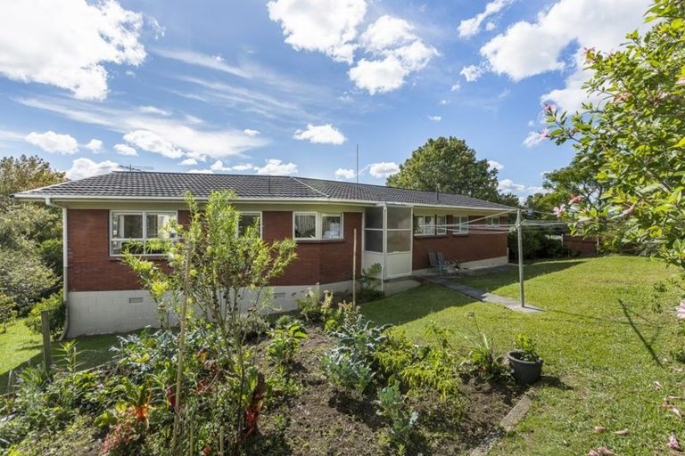 Photo of property in 24 Walton Road, Paraparaumu Beach, Paraparaumu, 5032