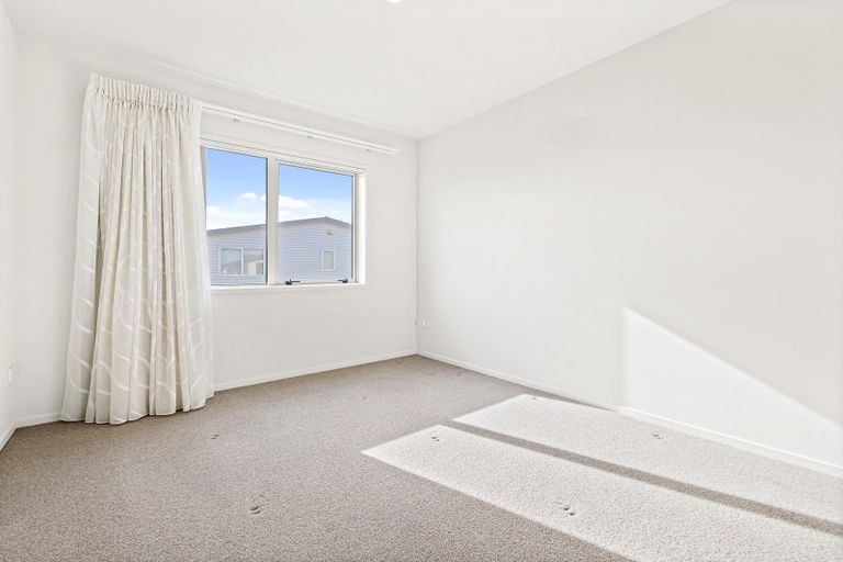 Photo of property in 11 Kamahi Crescent, Papamoa Beach, Papamoa, 3118