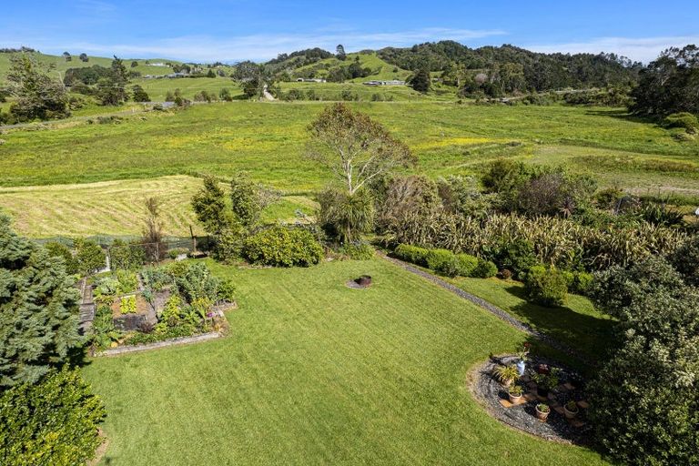 Photo of property in Swamp Road, Mareretu, Paparoa, 0571