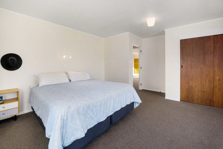 Photo of property in 43 Tennyson Drive, Owhata, Rotorua, 3010