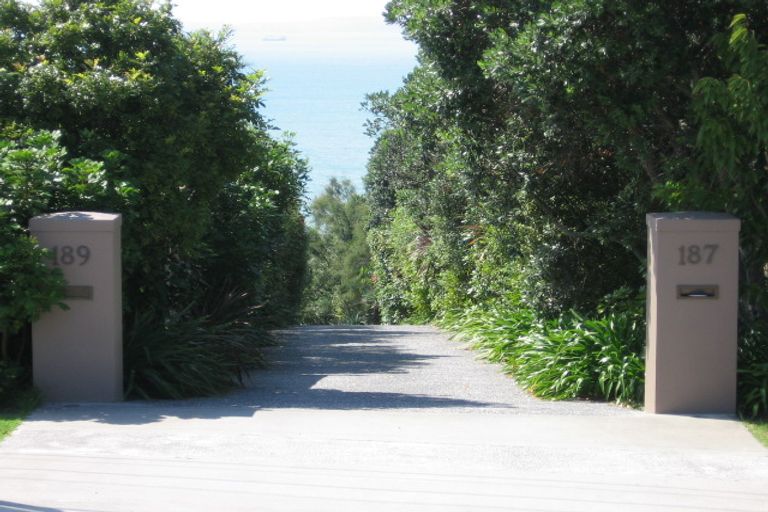 Photo of property in 1/187 Beach Road, Castor Bay, Auckland, 0620