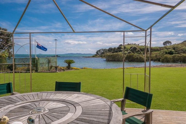 Photo of property in 275b State Highway 10, Cable Bay, 0420