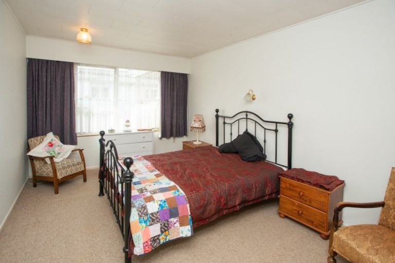 Photo of property in 2/401 Market Street South, Hastings, 4122