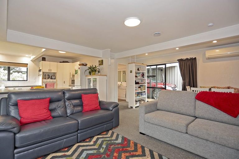 Photo of property in 2 Emery Road, Rotoiti Forest, Rotorua, 3074