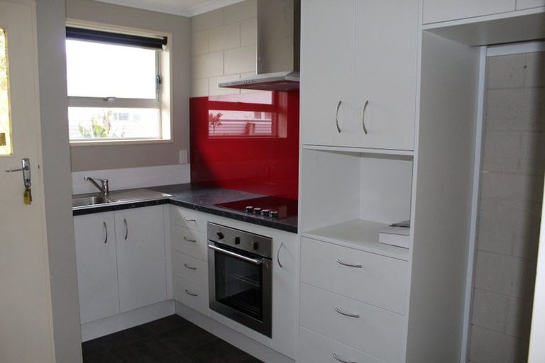 Photo of property in 17 Limbrick Street, Terrace End, Palmerston North, 4410