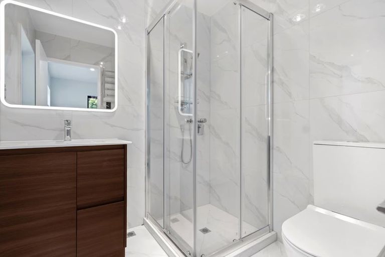 Photo of property in 54a Waimai Avenue, Weymouth, Auckland, 2103