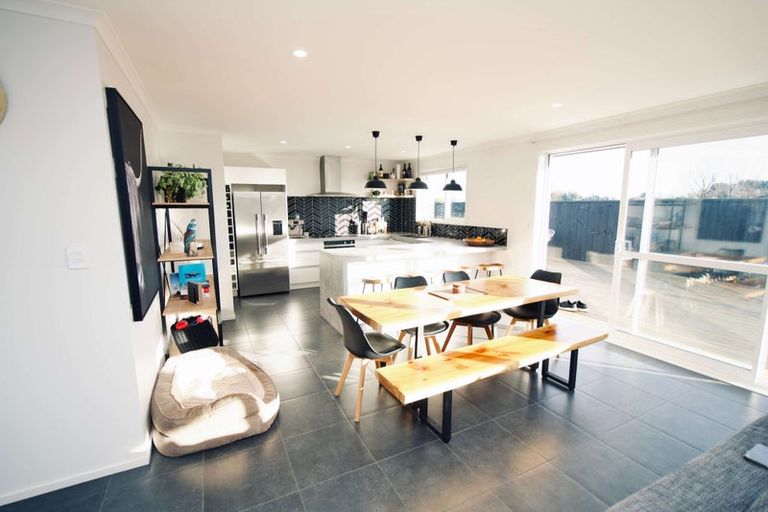 Photo of property in 27 George Street, Bulls, 4818