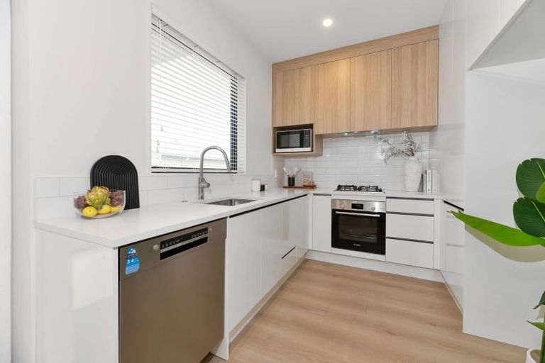 Photo of property in 86d Harrington Road, Henderson, Auckland, 0610