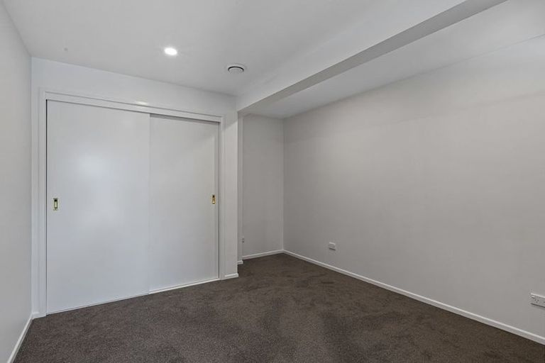 Photo of property in 42 Foster Crescent, Snells Beach, 0920