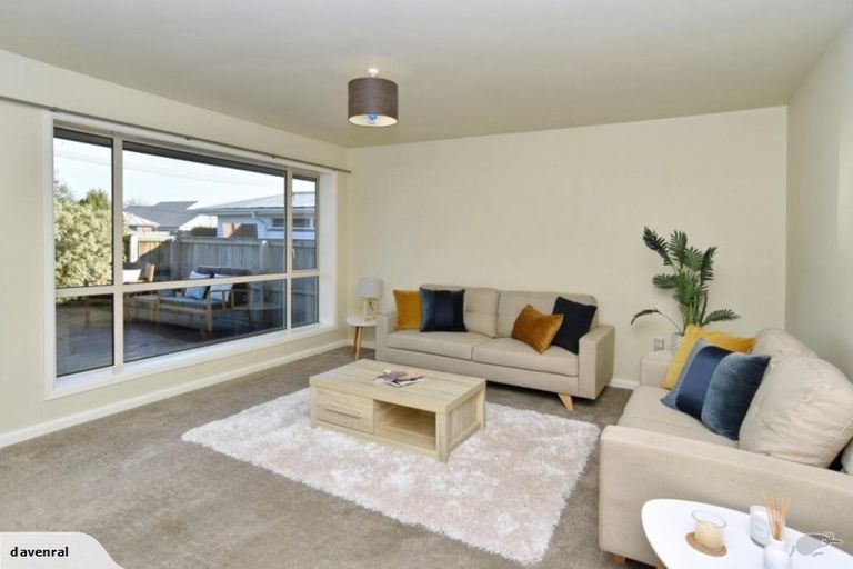 Photo of property in 8 Waitikiri Drive, Parklands, Christchurch, 8083