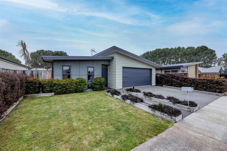 Photo of property in 16 Storer Street, Kaiapoi, 7630