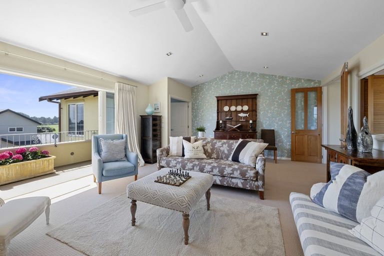 Photo of property in 8b Sampson Avenue, Waiwhakaiho, New Plymouth, 4312