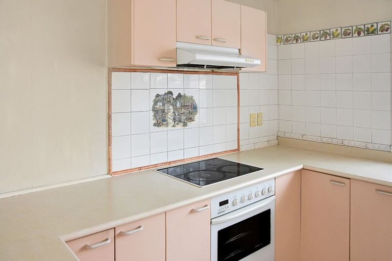 Photo of property in 27b Central Park Drive, Te Atatu South, Auckland, 0610