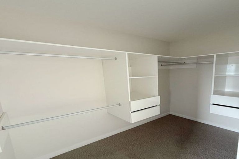 Photo of property in 73 Hutchinsons Road, Bucklands Beach, Auckland, 2014