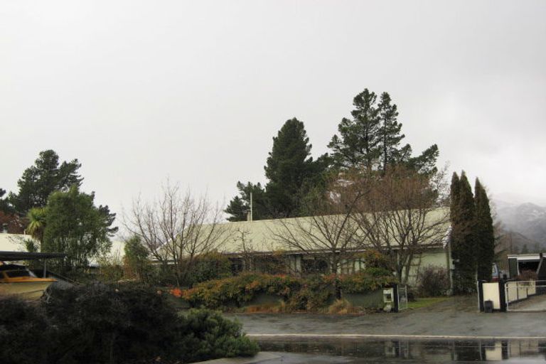 Photo of property in 19 Linrosa Place, Cromwell, 9310