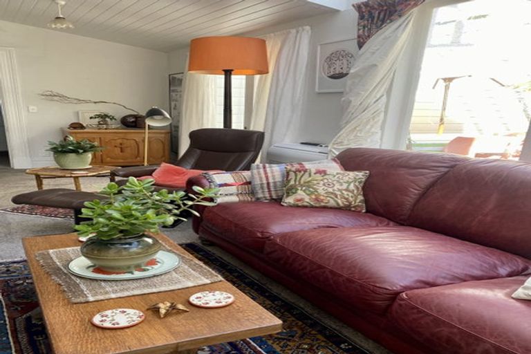 Photo of property in 2 Fifield Street, Roslyn, Dunedin, 9010