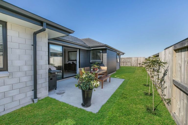 Photo of property in 16 Wahaika Way, Papamoa Beach, Papamoa, 3118