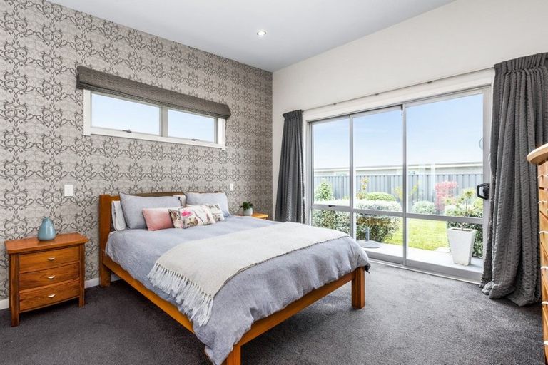 Photo of property in 147 Arataki Road, Havelock North, 4130