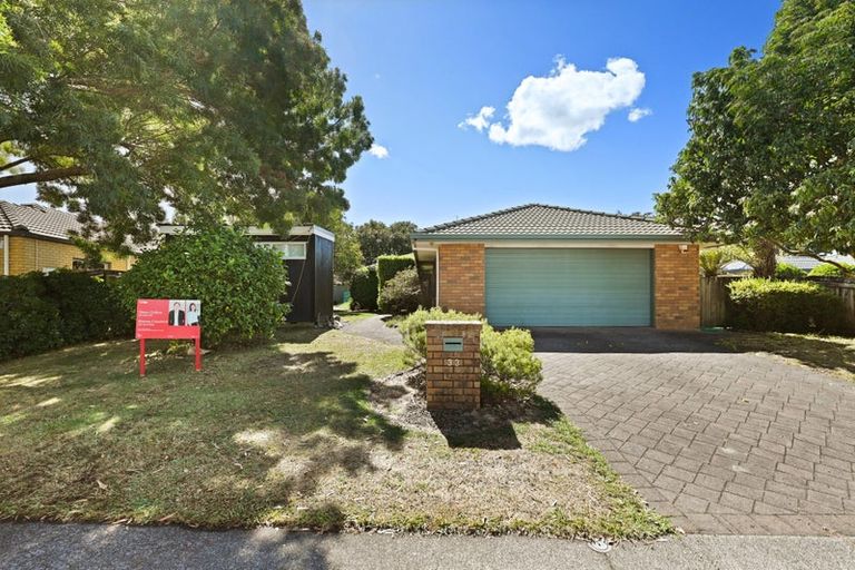 Photo of property in 33 Diomede Glade, Flagstaff, Hamilton, 3210