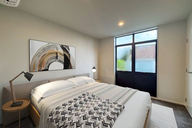 Photo of property in 7/6 James Street, Bayview, Auckland, 0629