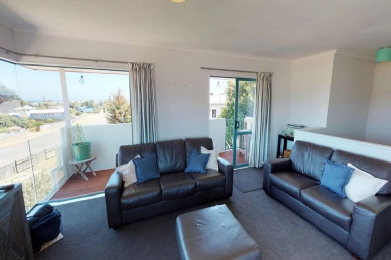 Photo of property in 13 Aranui Avenue, Waitarere Beach, Levin, 5510