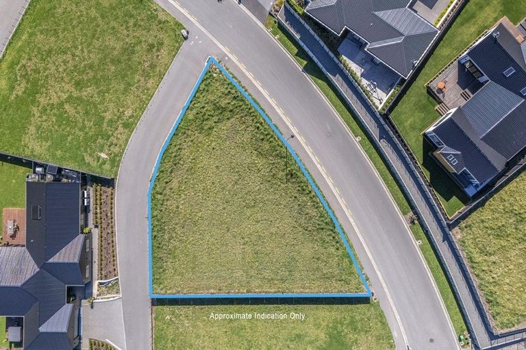 Photo of property in 24 Carex Rise, Cracroft, Christchurch, 8022