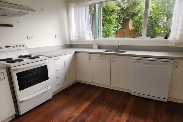 Photo of property in 10 Euston Road, Wilton, Wellington, 6012