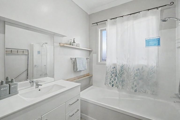 Photo of property in 378 Tay Street, Turnbull Thomson Park, Invercargill, 9810