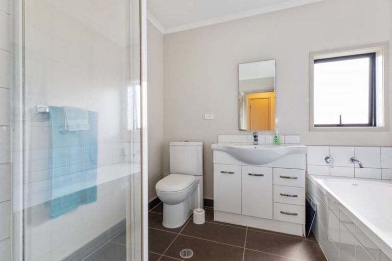 Photo of property in St Claire Village, 60/172 Mcleod Road, Te Atatu South, Auckland, 0610