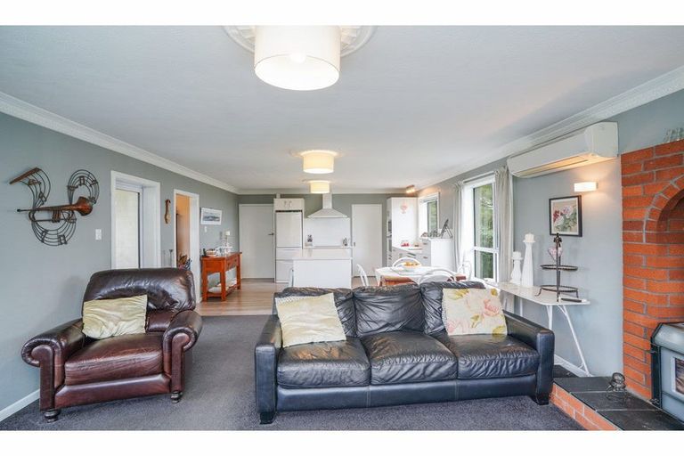Photo of property in 66 Prospect Terrace, Newfield, Invercargill, 9812