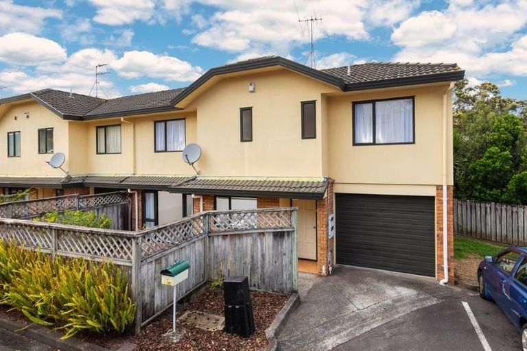 Photo of property in 17/2 Arawa Street, New Lynn, Auckland, 0600