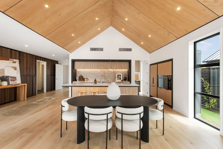 Photo of property in 20 Wroxton Terrace, Merivale, Christchurch, 8014