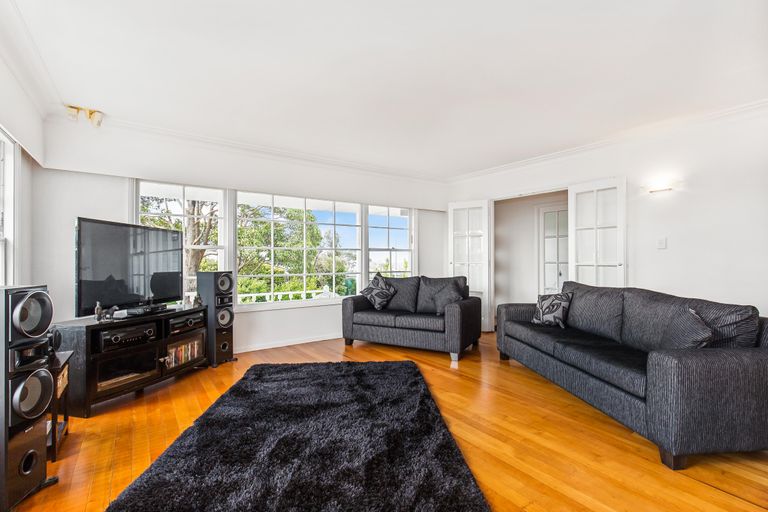 Photo of property in 269 St Johns Road, Saint Johns, Auckland, 1072