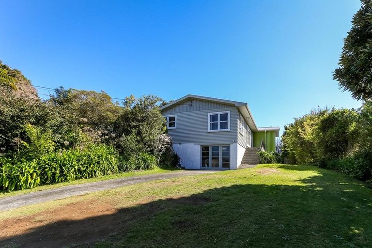 Photo of property in 20 Doralto Road, Frankleigh Park, New Plymouth, 4310