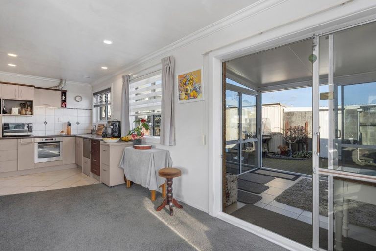 Photo of property in 6c Seddon Street, Glenholme, Rotorua, 3010