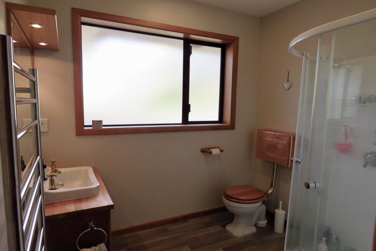 Photo of property in 135 Fisher Avenue, Beckenham, Christchurch, 8023