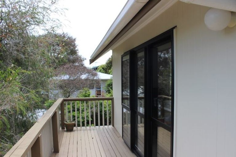 Photo of property in 1/40 Lilburn Crescent, Massey, Auckland, 0614