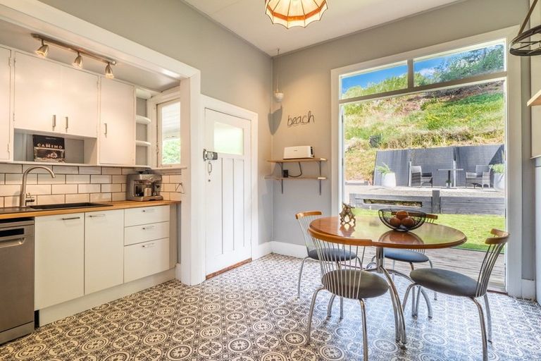 Photo of property in 149 Victoria Road, Saint Clair, Dunedin, 9012