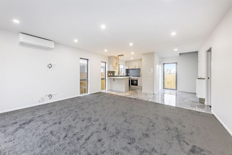 Photo of property in 28a Fernaig Street, Papakura, 2110