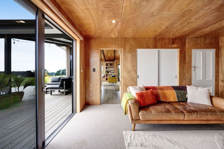 Photo of property in 27 Wilson Road, Urenui, 4375