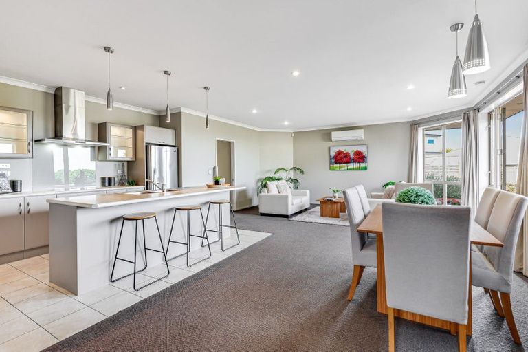 Photo of property in 42 Heathfield Avenue, Huntington, Hamilton, 3210