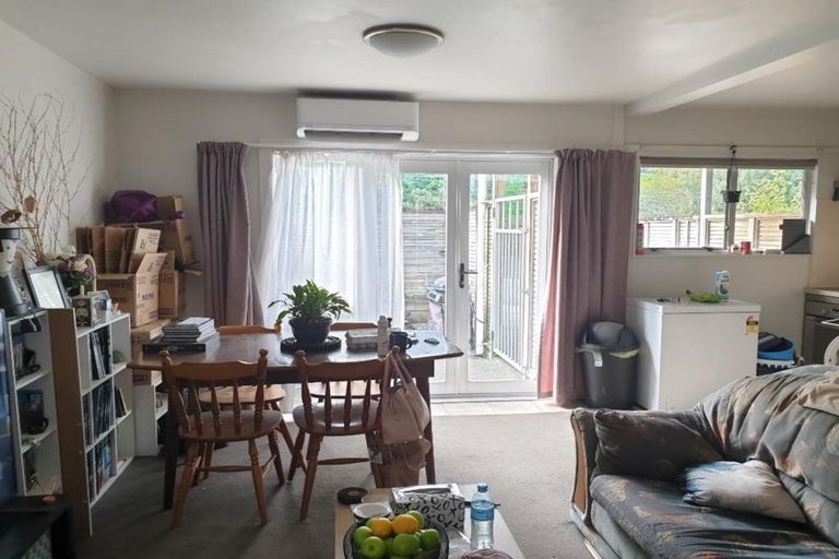 Photo of property in 7/126 Redwood Avenue, Tawa, Wellington, 5028