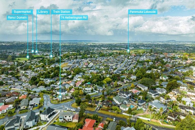 Photo of property in 74 Hetherington Road, Ranui, Auckland, 0612