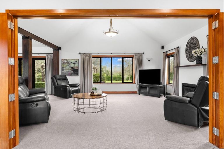 Photo of property in 443 Stoney Creek Road, Kelvin Grove, Palmerston North, 4470