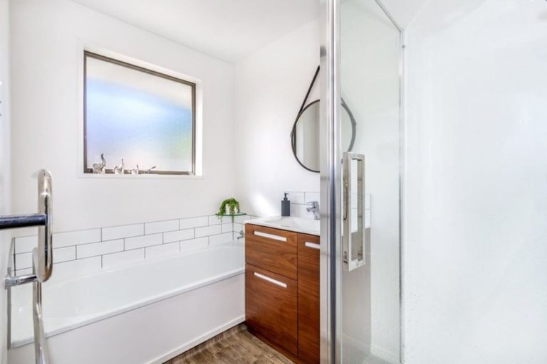 Photo of property in 2/12a Baretta Street, Somerfield, Christchurch, 8024