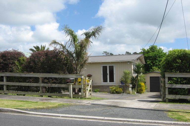 Photo of property in 36 Trigg Road, Huapai, Kumeu, 0810